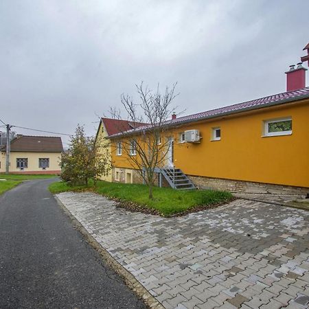 Velky Apartman Zlamanka Kromieryż Zewnętrze zdjęcie