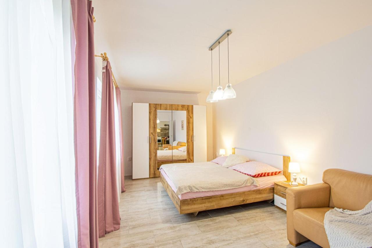 Velky Apartman Zlamanka Kromieryż Zewnętrze zdjęcie